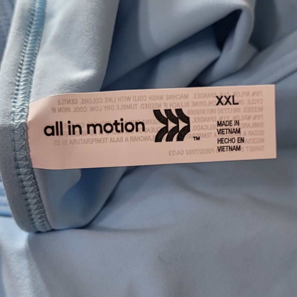 All In Motion Women's NWT Blue Everyday Soft Long Sleeve Crop Top Size 2XL - Picture 3 of 9